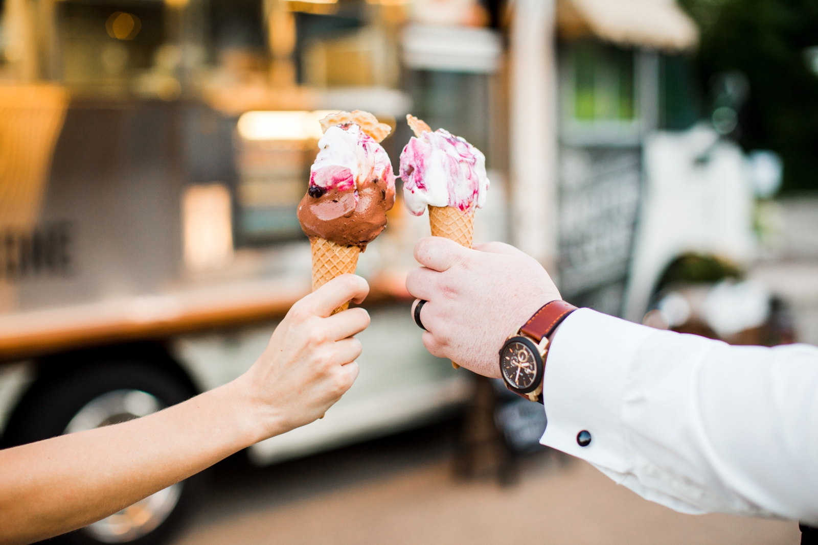 the-knotted-cone-gelato-truck-appleton