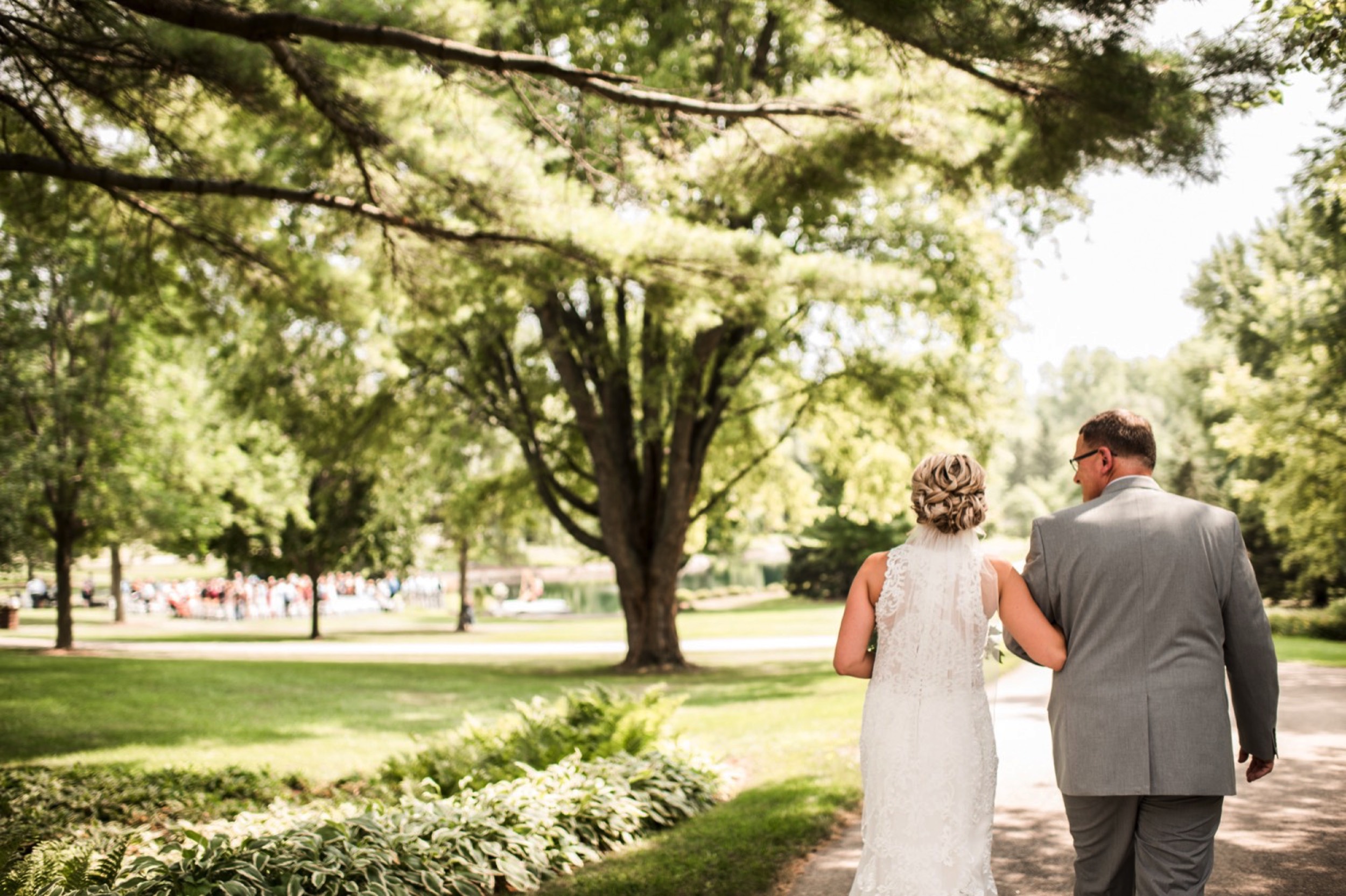 hackberry-manor-wedding-hortonville-wisconsin