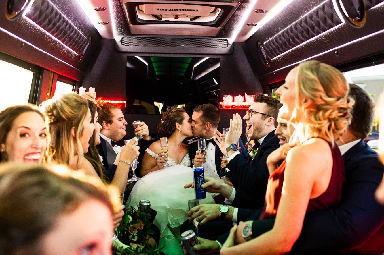 wisconsin-wedding-limo